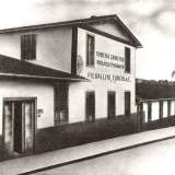 ...� il nome di un mobilificio tipografico fiorentino che negli anni 30 dava vita a questo tipo di apparecchi�